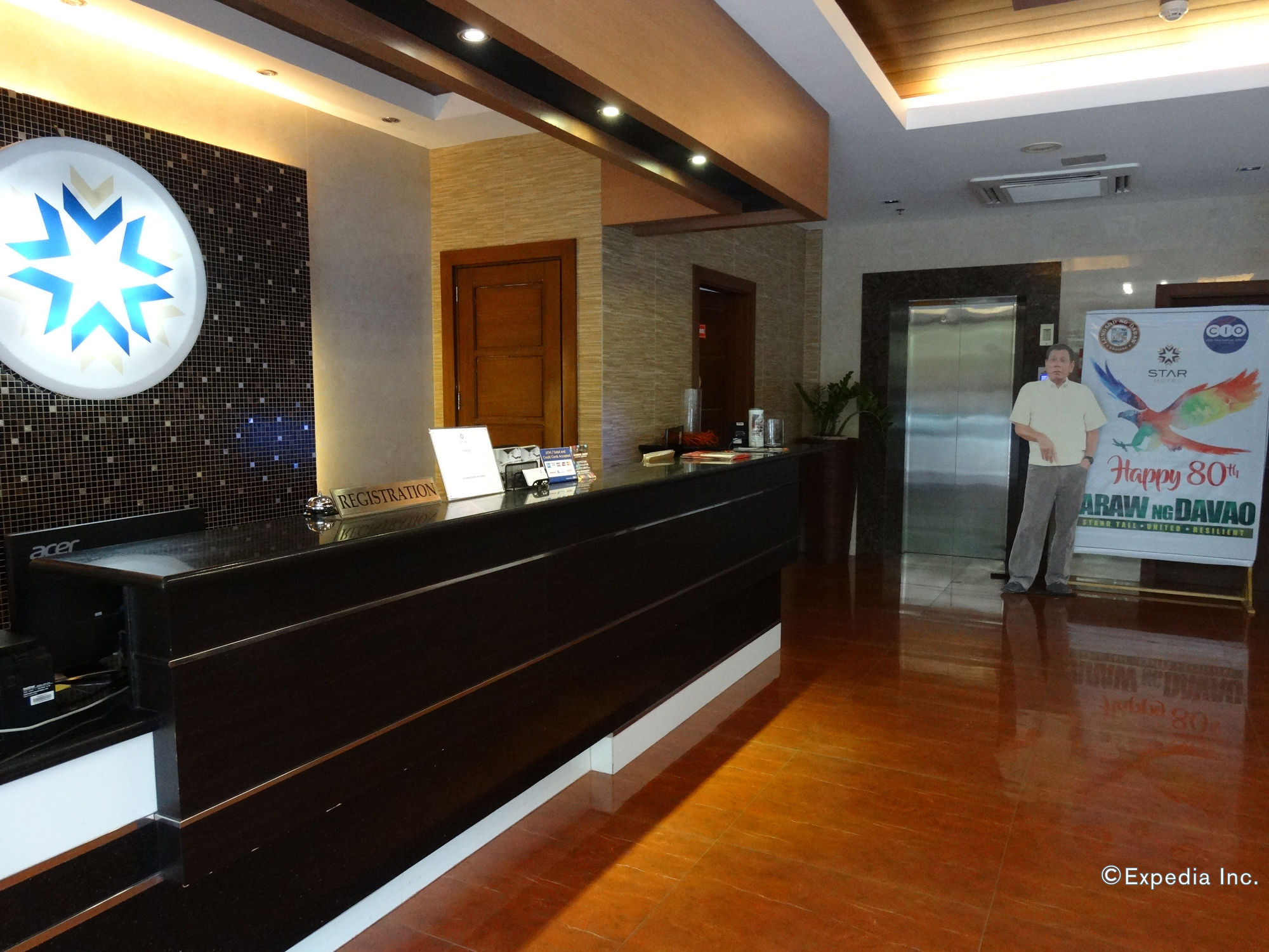 Star Hotel Davao City Екстериор снимка